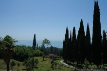 У подножия Афонской горы