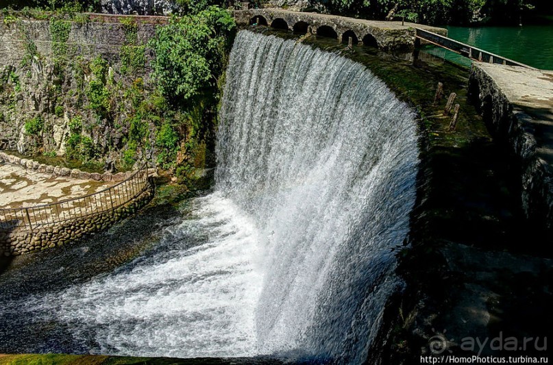 У подножия Афонской горы