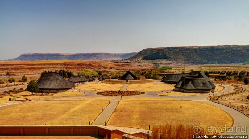 Ночная гора как оплот монарха-брадобрея