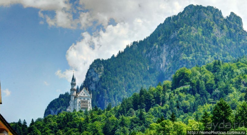 Нойшванштайн виден отовсюду