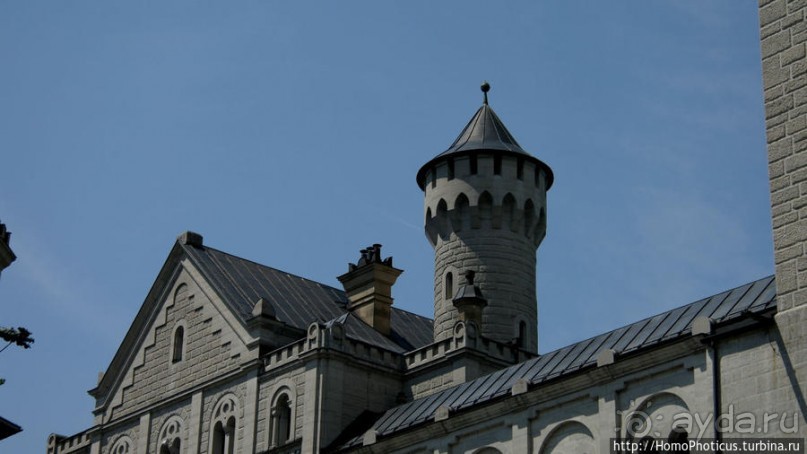 Нойшванштайн виден отовсюду