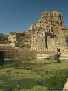 Деревни на скалах