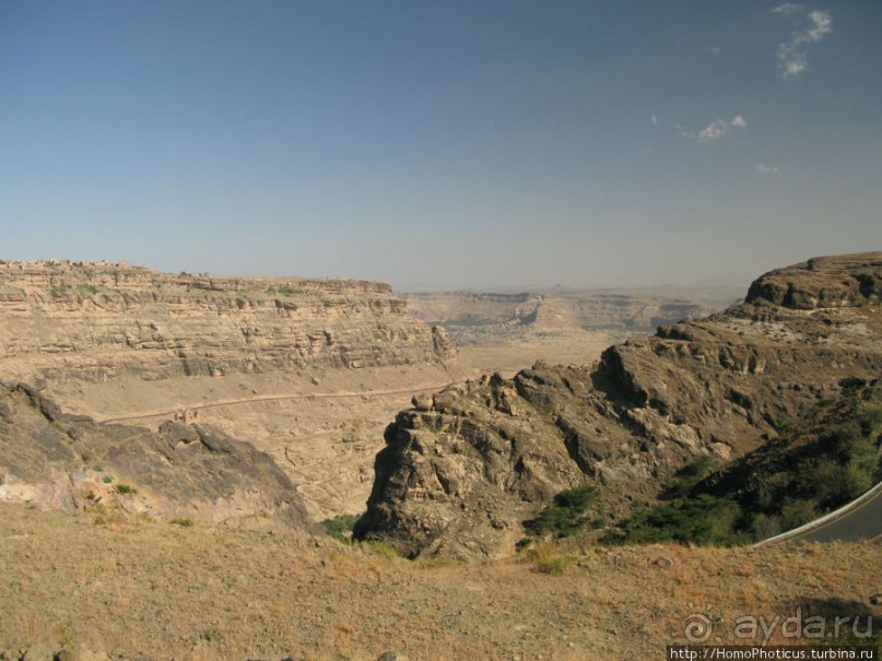 Деревни на скалах