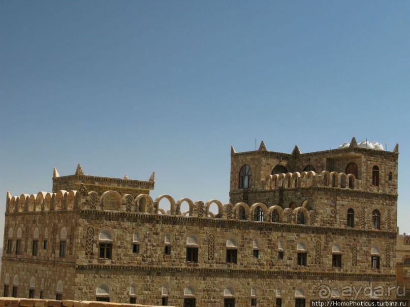 Деревни на скалах