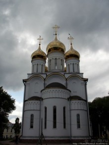 Преславный за лесом