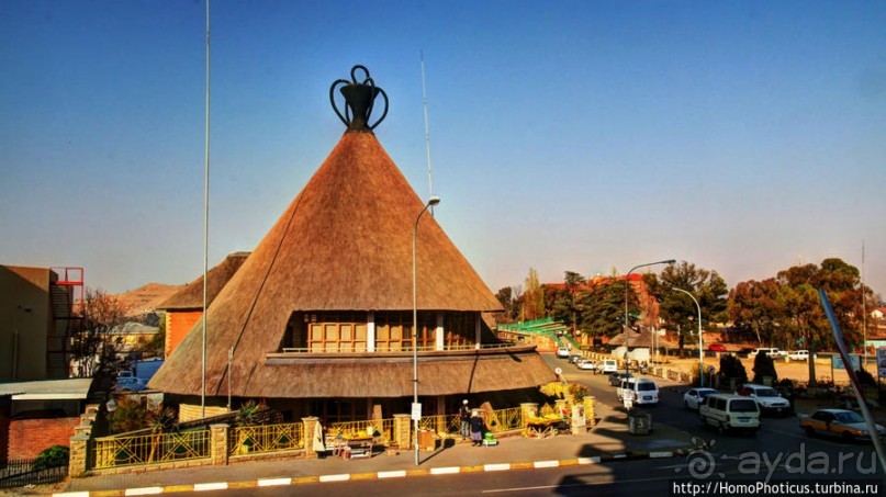 Место красного песчаника, или столица одной шляпы