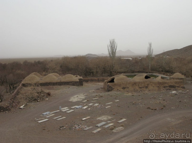 Персия: Мейбод и прочие развалины