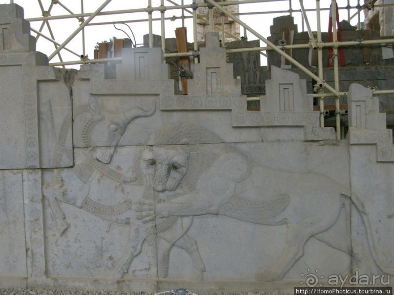 Персия: Мейбод и прочие развалины