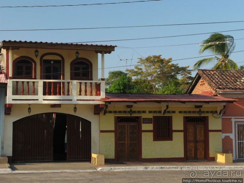 Старейший город Центральной Америки на берегу сладкого моря