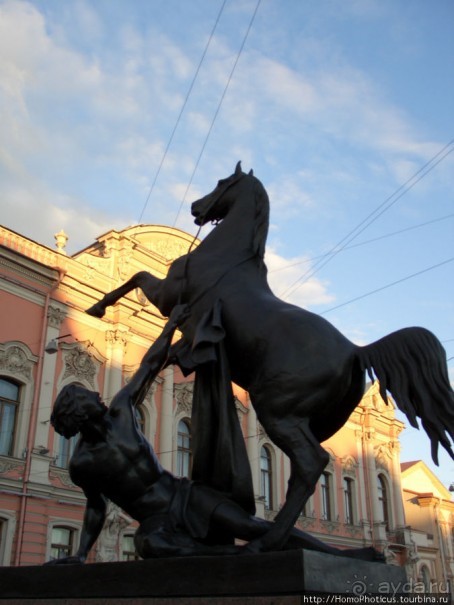 По Питеру с утра до утра