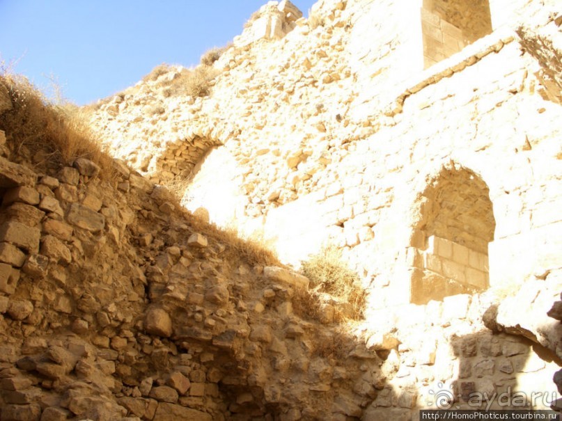 "Город, обнесенный стеной"