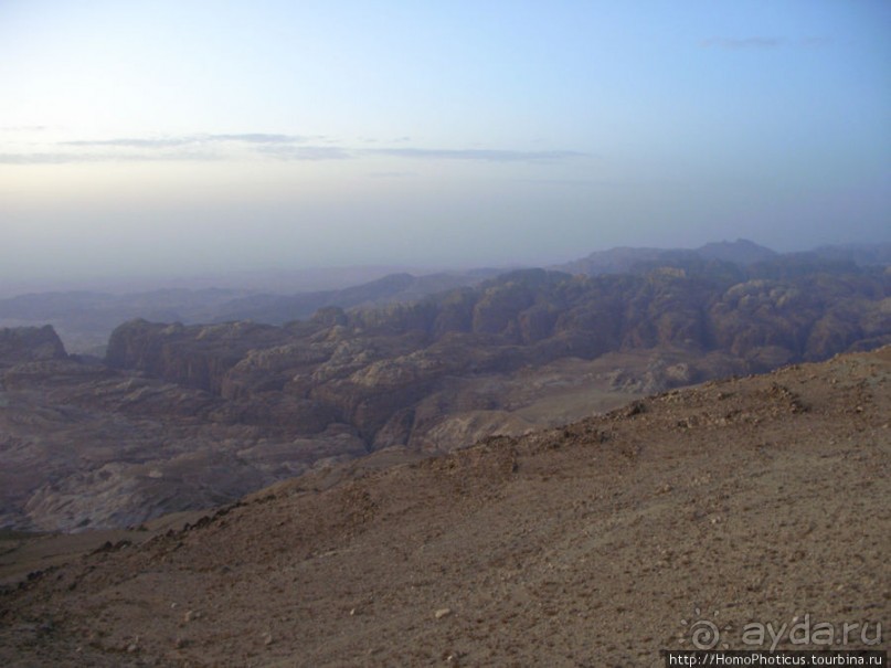 "Город, обнесенный стеной"