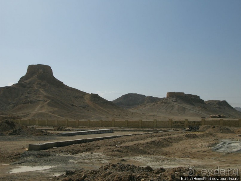 Персия, Язд (Йезд): оплот зороастрийцев.