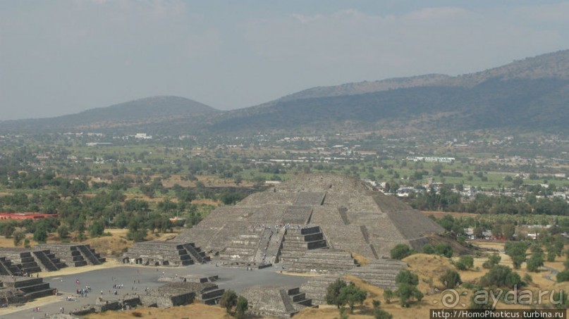 Дом у кактусовой скалы и место, где люди становятся богами