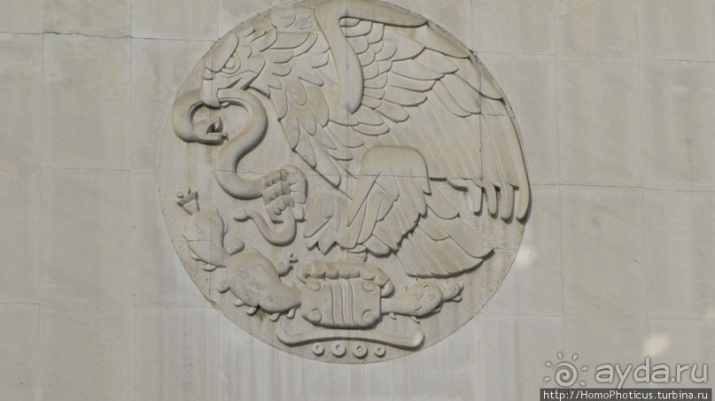 Дом у кактусовой скалы и место, где люди становятся богами