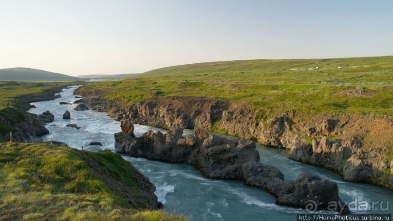Водопад низвергнутых богов