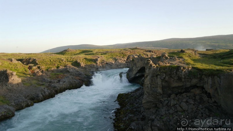 Водопад низвергнутых богов