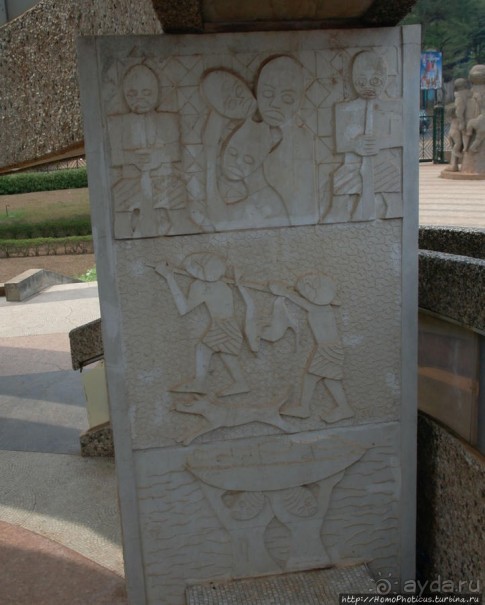 Если уж все равно попали в столицу Камеруна