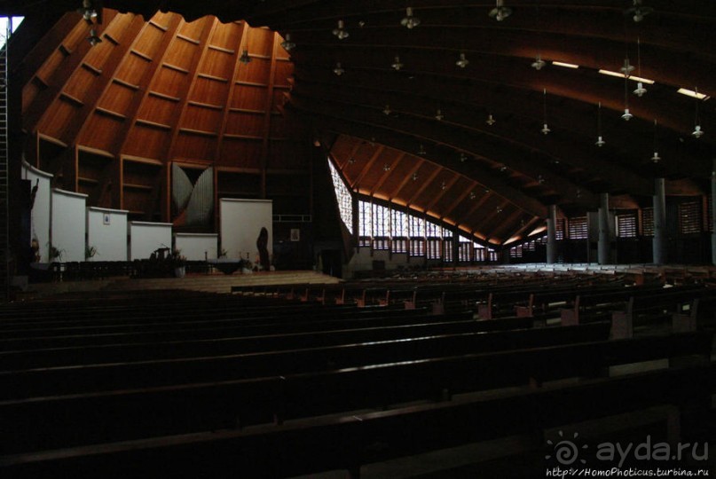 Если уж все равно попали в столицу Камеруна