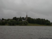 Полузатопленный город