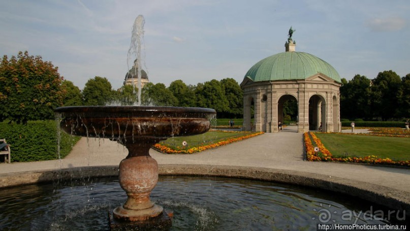 Мюнхен с земли и с высоты