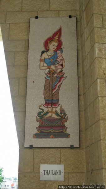 Дева Мария со всего мира