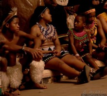 Чакаленд: попытки стоп-кадров танцев зулу