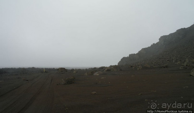 Центр Пустоты. Серое на черном