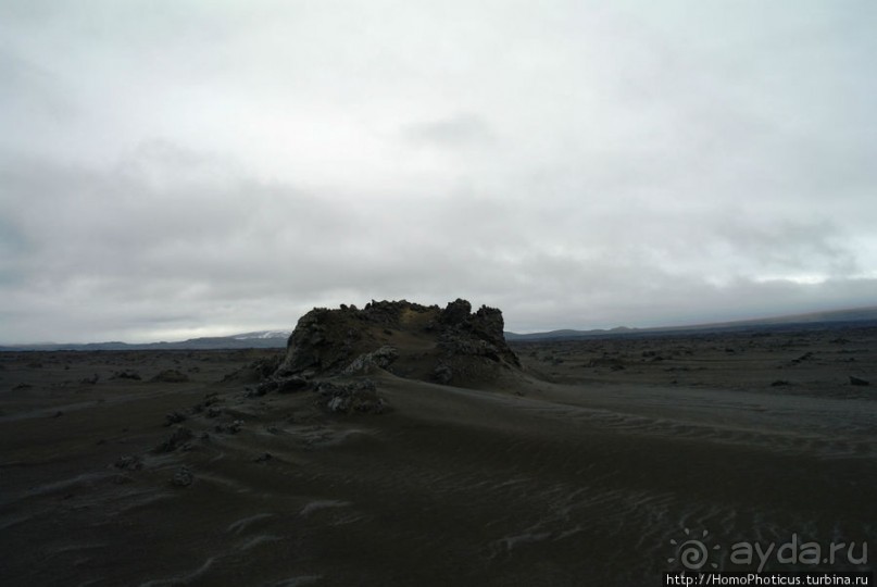 Центр Пустоты. Серое на черном