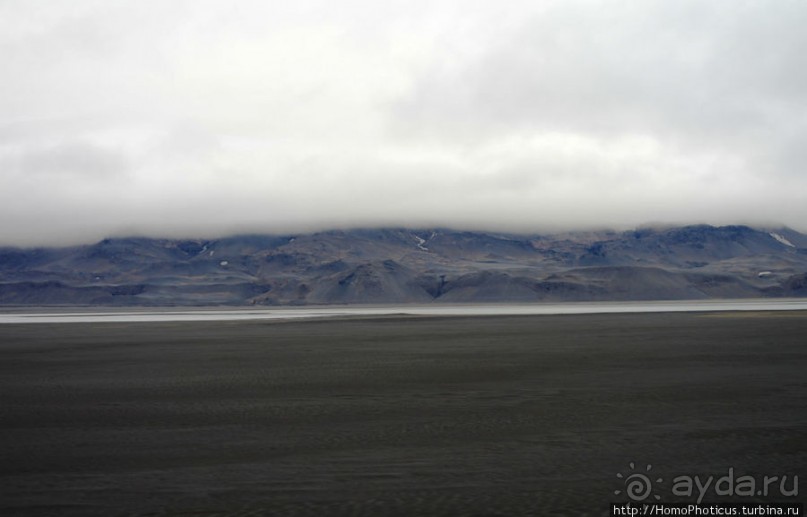 Центр Пустоты. Серое на черном