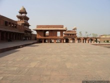 Альбом отзыва "Город победы, или потерянная столица"