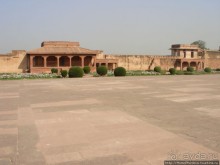 Альбом отзыва "Город победы, или потерянная столица"