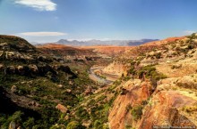 В чаше Драконовых гор: верхом на пони