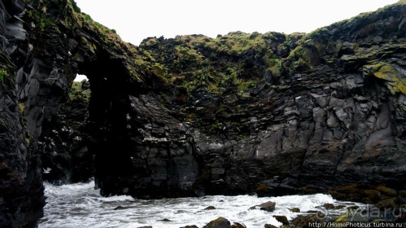 К вулкану Жюля Верна