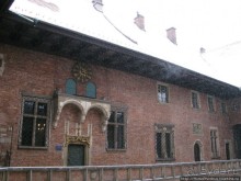 Под Вавелем