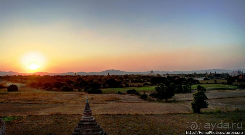 Два заката над тысячами ступ