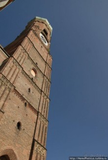 Аскетичность и роскошь мюнхенских храмов