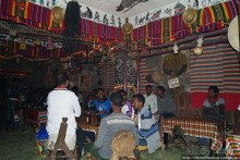 За колбочкой тэджа