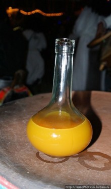 За колбочкой тэджа