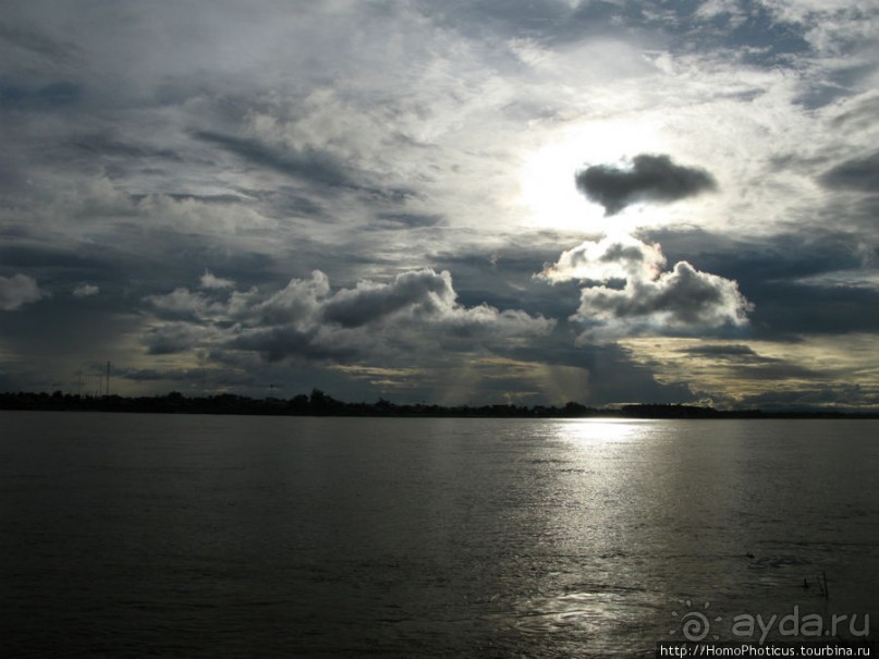 Город в ограде из сандала, или самая большая деревня в Азии