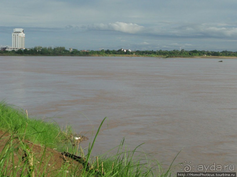 Город в ограде из сандала, или самая большая деревня в Азии