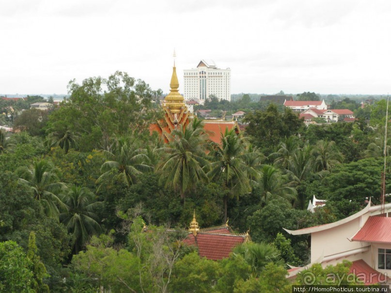 Город в ограде из сандала, или самая большая деревня в Азии