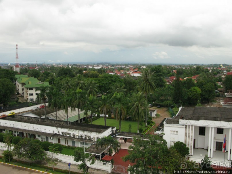 Город в ограде из сандала, или самая большая деревня в Азии