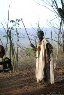 Довайо. Поминки как повод