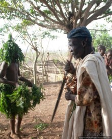 Довайо. Поминки как повод