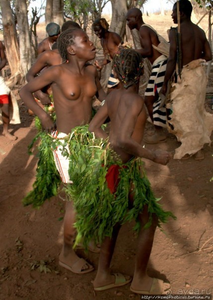 Довайо. Поминки как повод