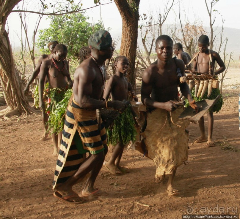 Довайо. Поминки как повод