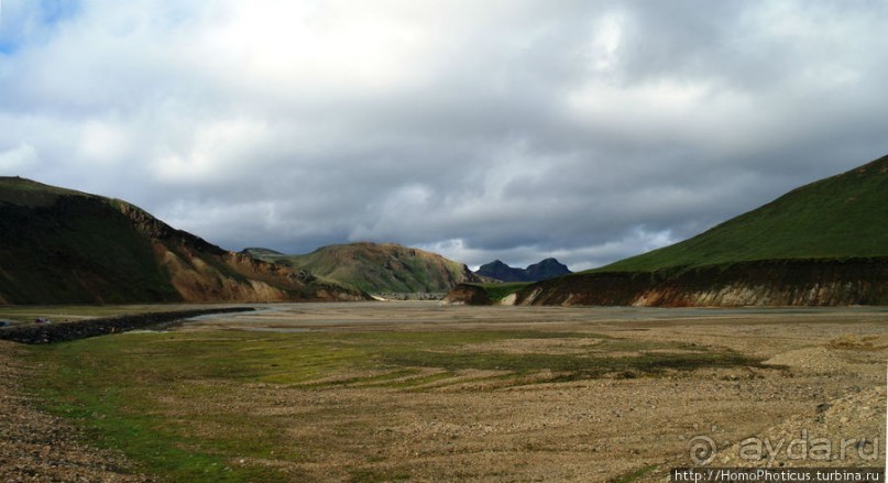 «Купальнямужчинживущихнаэтойземле»