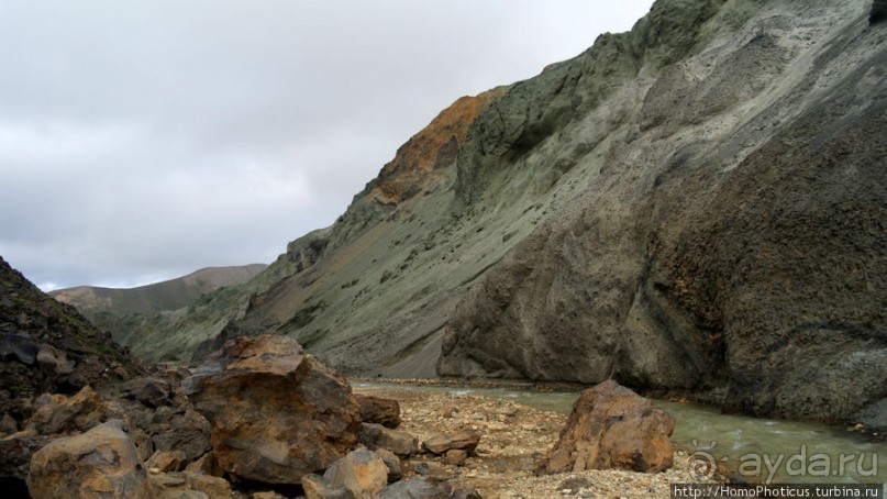 «Купальнямужчинживущихнаэтойземле»