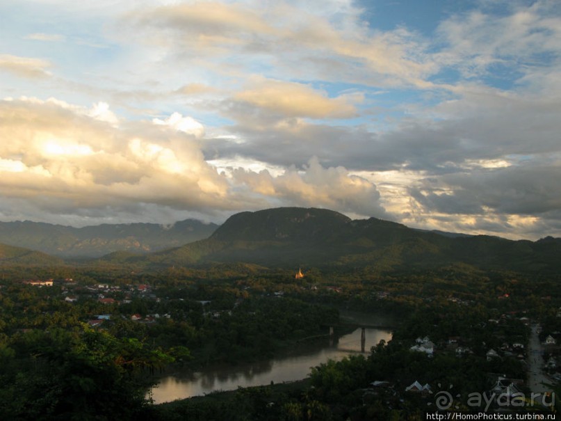 400 ступеней на Гору Чудес